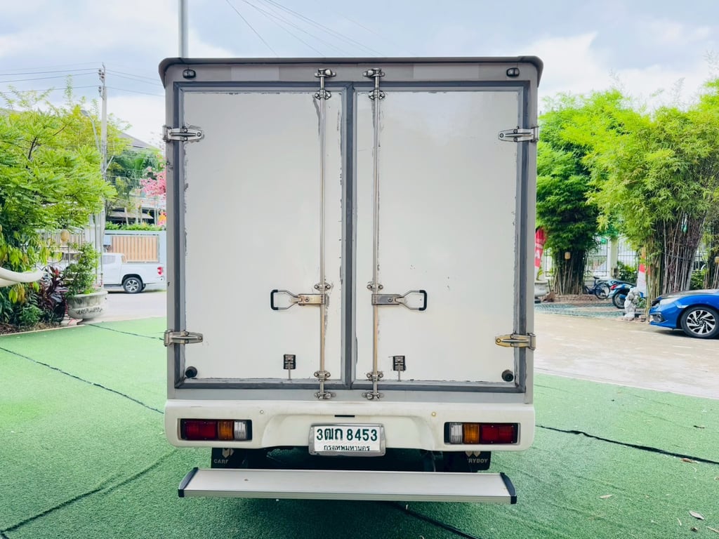 ตู้แห้ง เปิดได้ 2 ด้าน✔️สูงใน 150 ซม.  TOYOTA REVO Singlecab 2.4  ENTRY ปี 2022