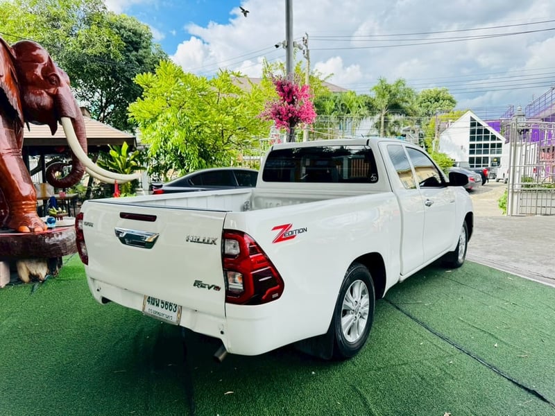 ออกรถ 0 บาท  ไมล์แท้ 34,xxx กม✔️TOYOTA  Hilux Revo Smartcab 2.4 Mid Z edition  ปี 2023