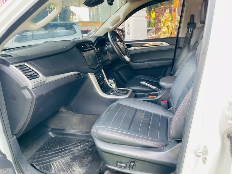 4x4 เกียร์ออโต้ TOP #MG EXTENDER 4 ประตู 2.0 GRAND X 4WD ปี 2021