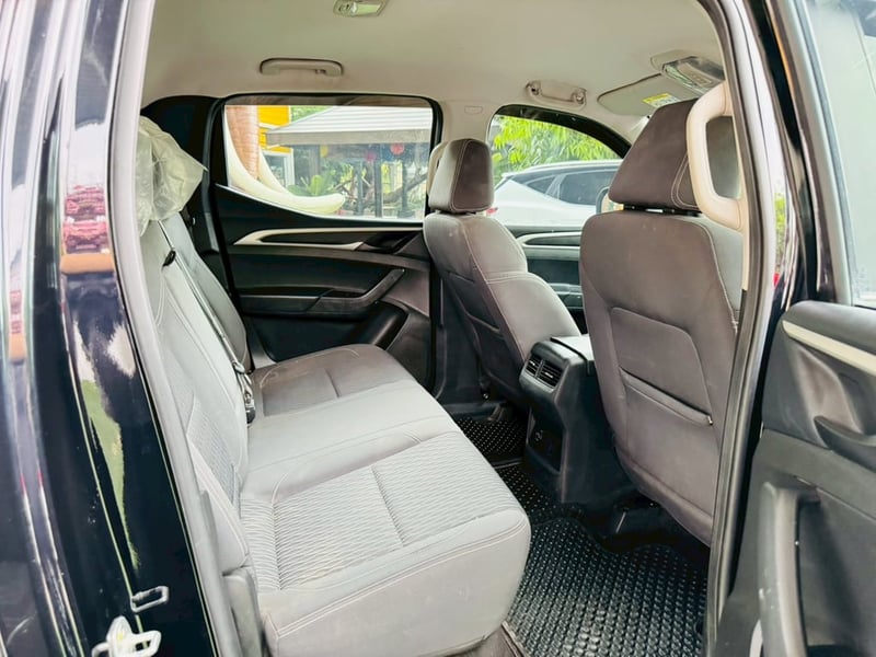 MG EXTENDER 4 ประตู 2.0 GRAND D MT ปี 2022 เกียร์ธรรมดา