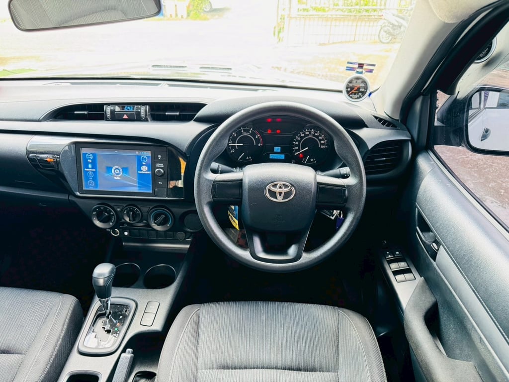 ✔️เกียร์ออโต้ ไมล์แท้ 22,xxx กมTOYOTA Hilux Revo Doublecab 2.4 Entry Z edition AUTO ปี 2024 ✔️เกียร์ออโต้ ไมล์แท้ 22,xxx กมTOYOTA Hilux Revo Doublecab 2.4 Entry Z edition AUTO ปี 2024