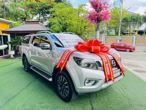 4x4 เกียร์ออโต้ TOP #NISSAN NAVARA NP300 Double Cab 2.5 VL 4WD  AT ปี 2020