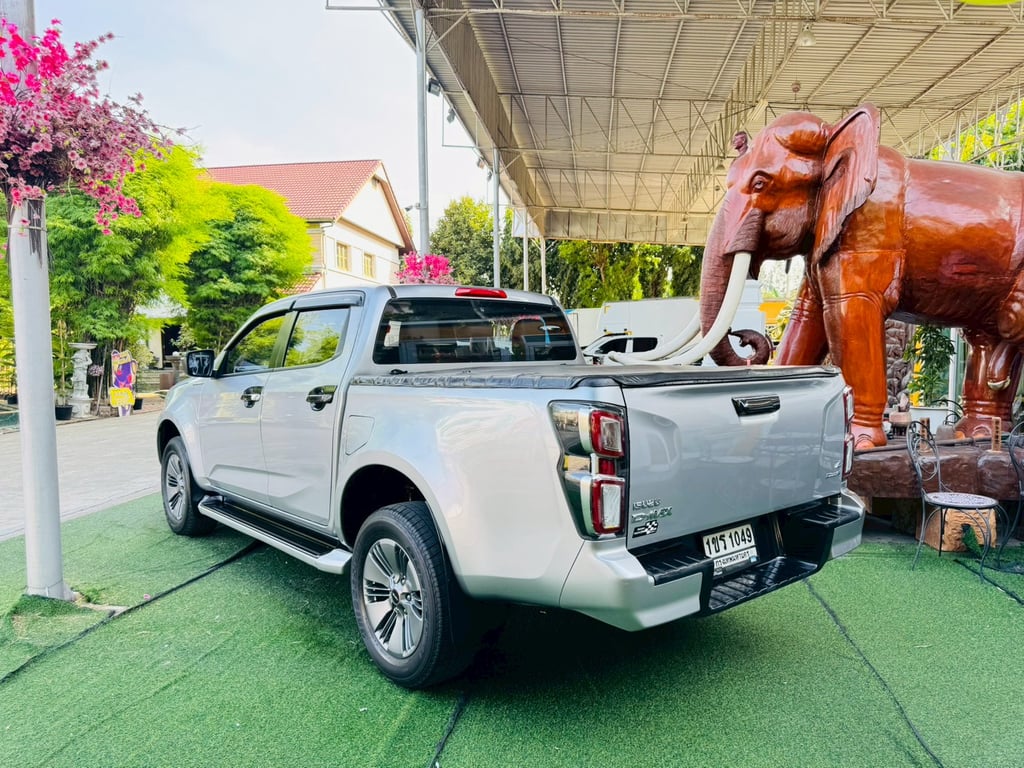เกียร์ออโต้ #ISUZU D-MAX HI-LANDER CAB-4 1.9 Z Ddsi AUTO ปี 2021