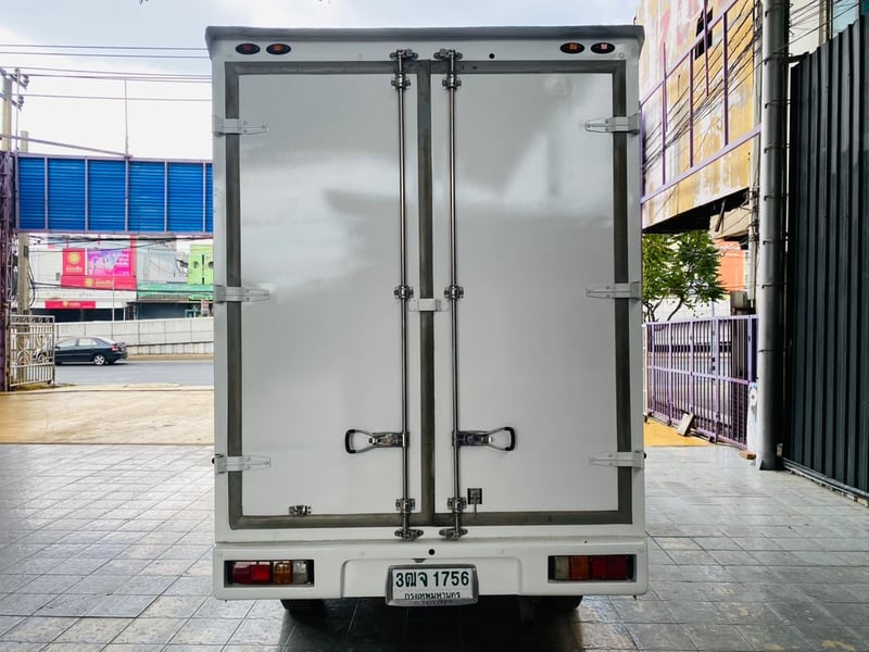 ตู้แห้ง สูงใน 200 ซม. ✔️เสริมแหนบ #TOYOTA REVO Singlecab 2.4  ENTRY ปี 2021