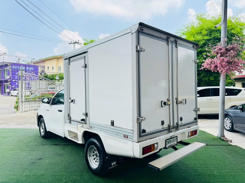 ไมล์น้อย 91,xxx กม ตู้แห้ง #TOYOTA REVO Singlecab 2.4 J Plus ปี 2018 ไมล์น้อย 91,xxx กม ตู้แห้ง #TOYOTA REVO Singlecab 2.4 J Plus ปี 2018