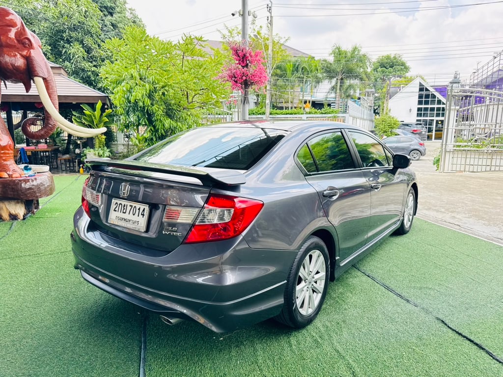 ไมล์แท้ 9x,xxx กม รถบ้านมือเดียว #HONDA CIVIC 1.8 E i-Vtec ปี 2013