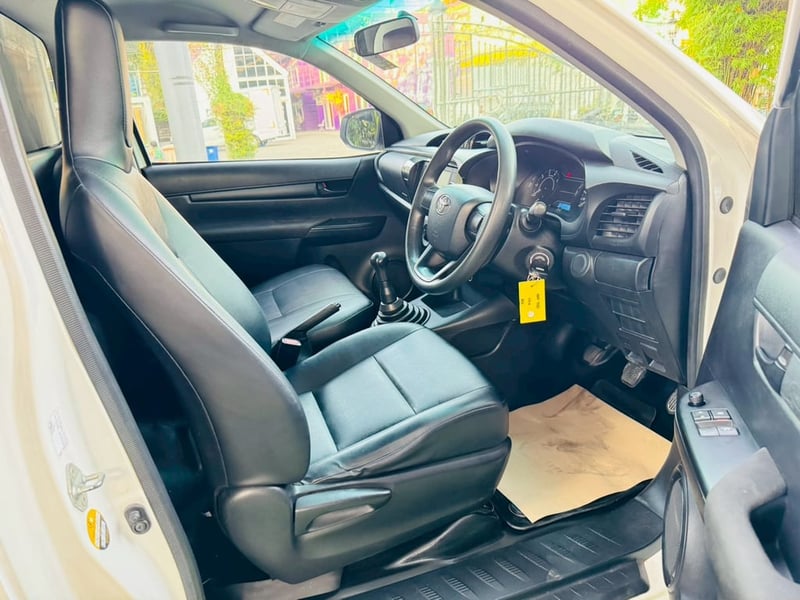 🔴TOYOTA REVO Singlecab 2.4  ENTRY ปี 2020 #ตู้แห้ง สูงใน 180 ซม. #เสริมแหนบ