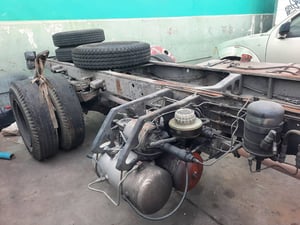 ขายหัวเก๋ง และ คัสซี HINO FD3HKA ช่วงบรรทุก 5.7 เมตร