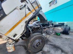 ขายหัวเก๋ง และ คัสซี HINO FD3HKA ช่วงบรรทุก 5.7 เมตร