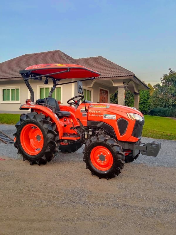 รถไถใช้งานน้อยมากใช้แค่ตัดหญ้า