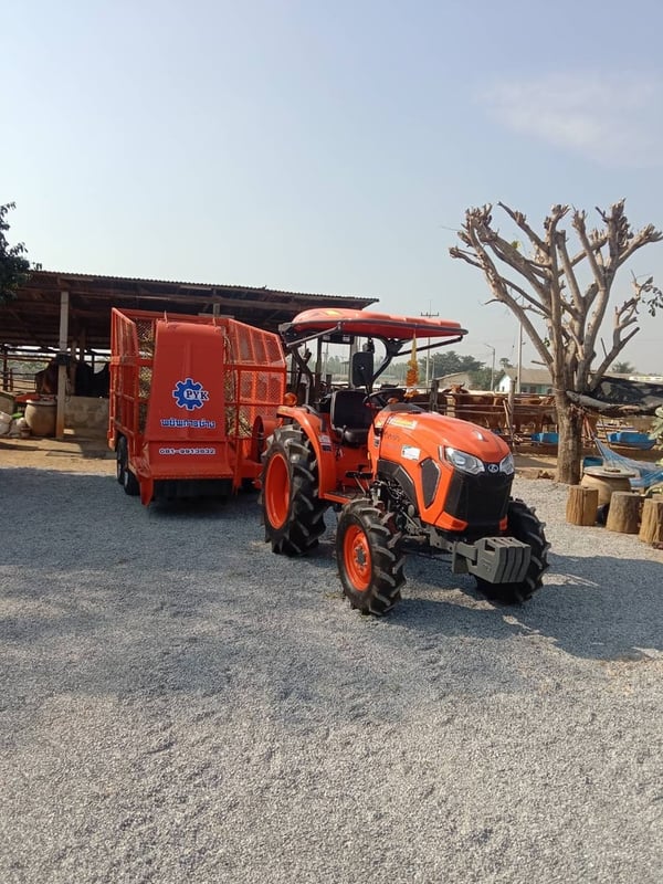 รถไถใช้งานน้อยมากใช้แค่ตัดหญ้า