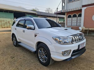 TOYOTA FORTUNER TRD SPORTIVO 3.0 4WD