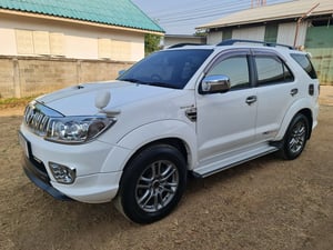 TOYOTA FORTUNER TRD SPORTIVO 3.0 4WD
