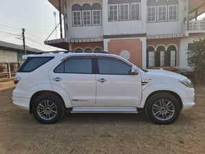 TOYOTA FORTUNER TRD SPORTIVO 3.0 4WD