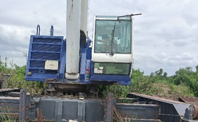 ขายรถเครน TADANO MANTIS 90 ตัน ตีนตะขาบแบบยืดหดได้ ขายรถเครน TADANO MANTIS 90 ตัน ตีนตะขาบแบบยืดหดได้