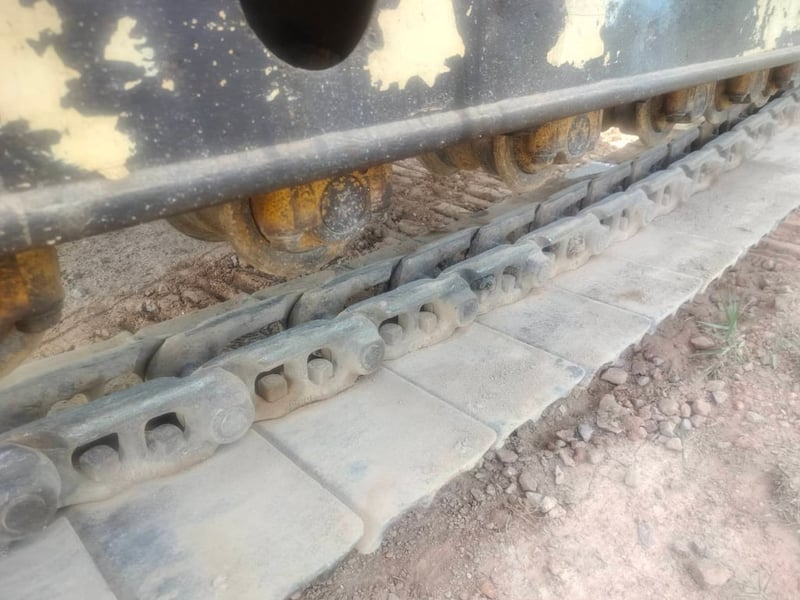ขายรถแบคโฮ KOMATSU PC130-7 เก่านอก เอกสารเล่มทะเบียน ขายรถแบคโฮ KOMATSU PC130-7 เก่านอก เอกสารเล่มทะเบียน