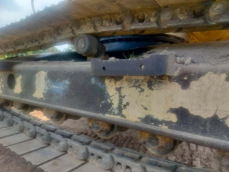 ขายรถแบคโฮ KOMATSU PC130-7 เก่านอก เอกสารเล่มทะเบียน ขายรถแบคโฮ KOMATSU PC130-7 เก่านอก เอกสารเล่มทะเบียน