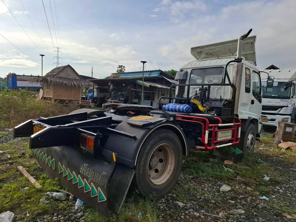 6 ล้อ หัวลาก พร้อมใช้ 