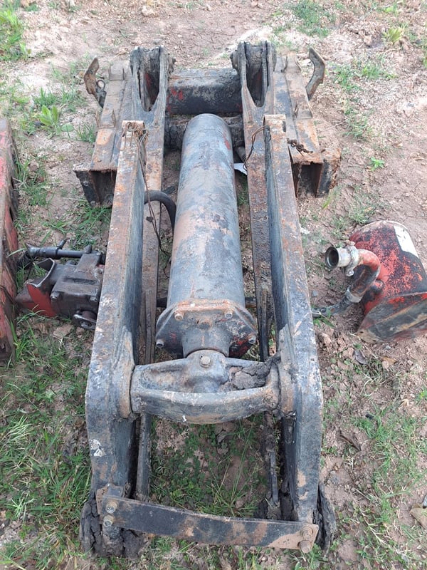 ขายกระบอกดั้ม10ล้อ