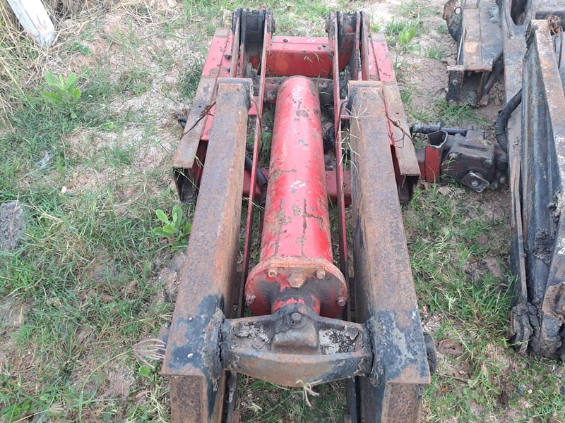 ขายกระบอกดั้ม10ล้อ