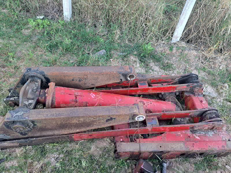 ขายกระบอกดั้ม10ล้อ