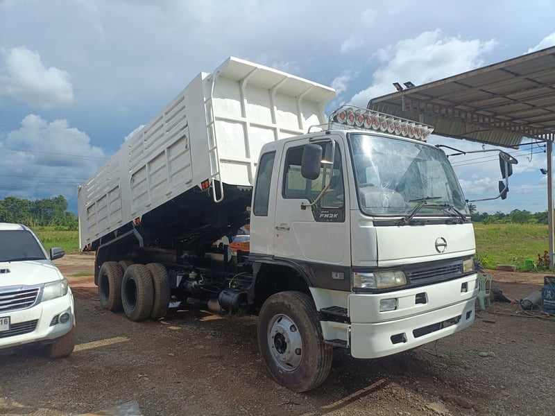 HINO FM 240แรงม้า รถบรรทุก 10ล้อ ดั้มพ์ ปี 45