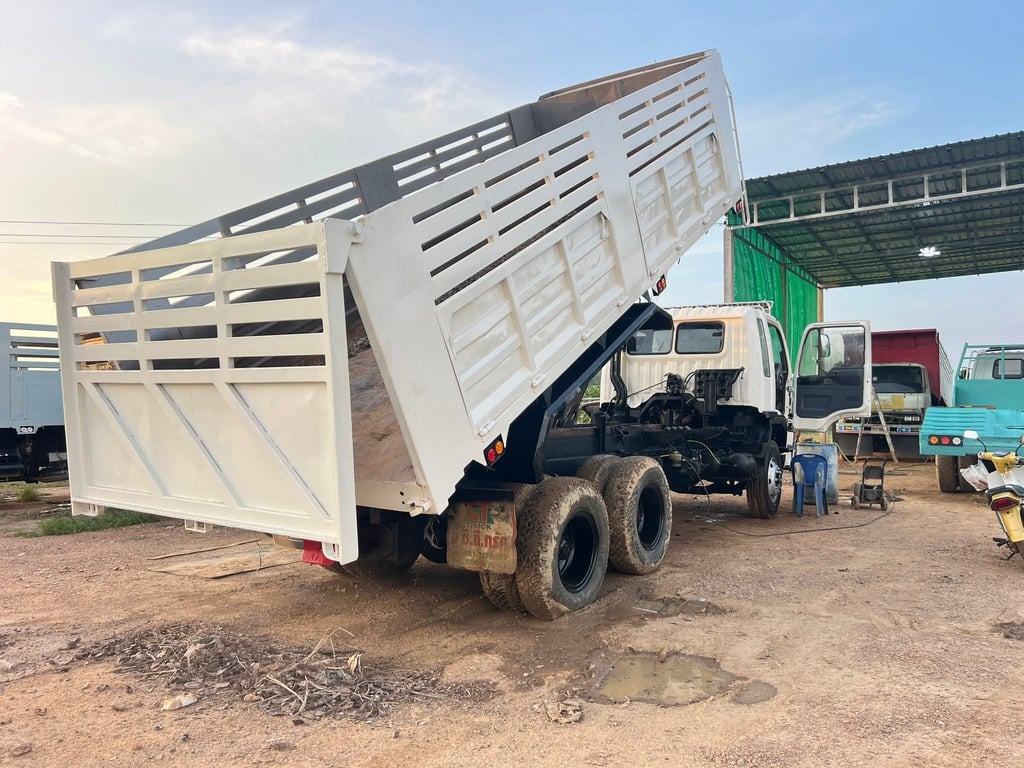 HINO FM2K 240 HINO FM2K 240