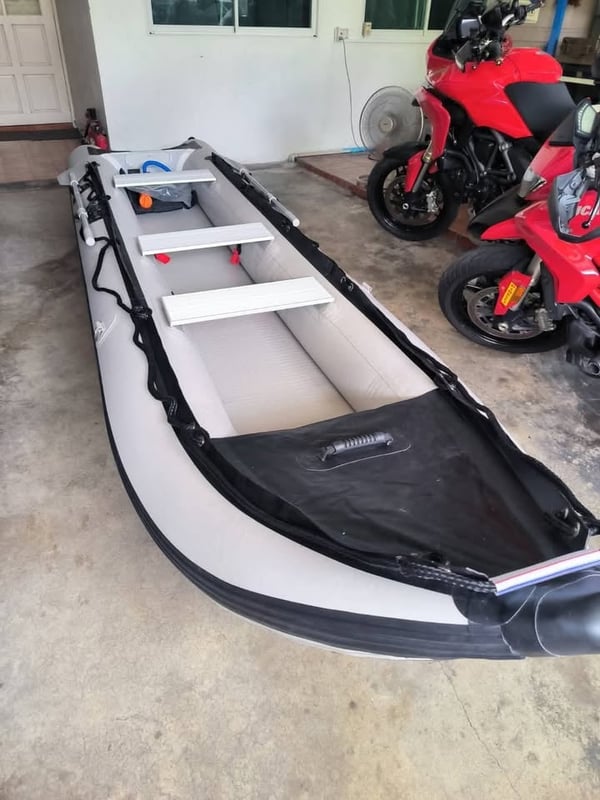  เรือคายัคพับได้ 14.7 ฟุต 3 ที่นั่ง