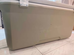 ถังน้ำแข็ง Coleman 120 ควอท (มีตำหนิจากการขนส่ง)