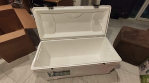 ถังน้ำแข็ง igloo 150 ควอท ของใหม่ใบเดียวลดราคาพิเศษ ถังน้ำแข็ง igloo 150 ควอท ของใหม่ใบเดียวลดราคาพิเศษ