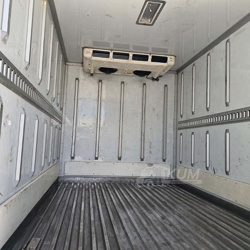 **ราคาตัด** สี่ล้อตู้เย็น ISUZU NLR 130 แรง ปี 2562 (5503) **ราคาตัด** สี่ล้อตู้เย็น ISUZU NLR 130 แรง ปี 2562 (5503)