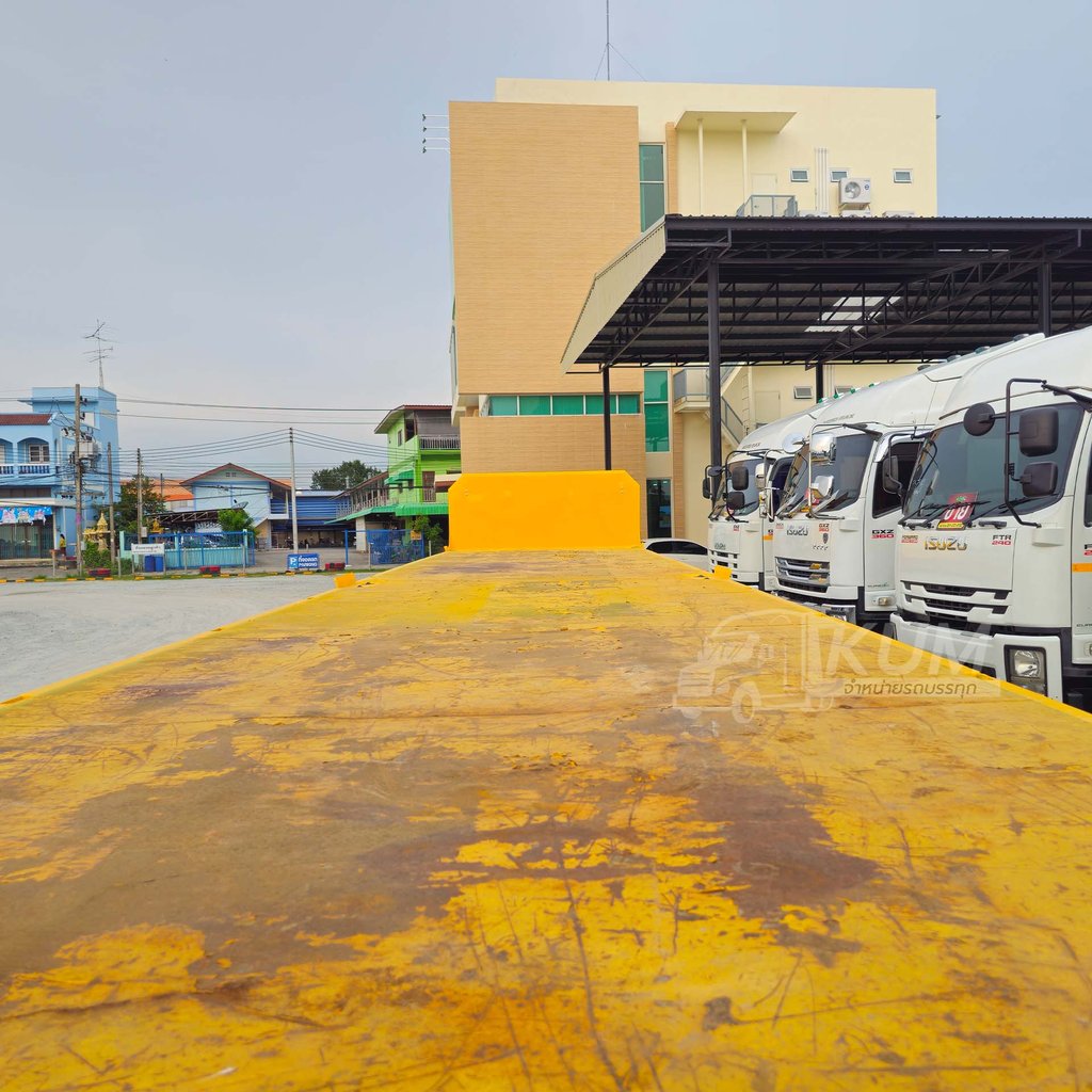 หางราคาเบาๆ หางพื้นเรียบ สามเพลา มีบังเกอร์ อู่ WAFA ปี 63 (6112)