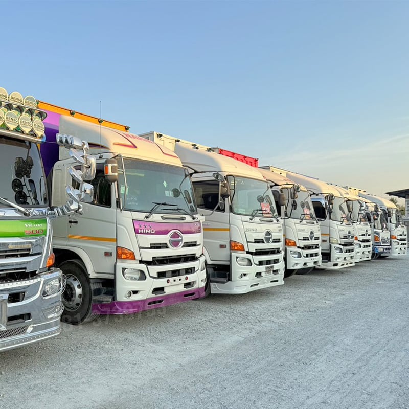 รวมสิบล้อตู้ HINO ISUZU 240 260 แรง ปี 60-65 โทรด่วน 081-3739793 