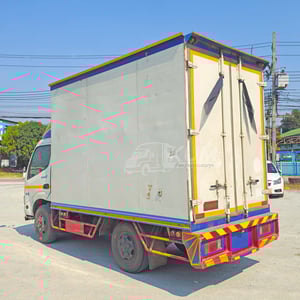 สี่ล้อตู้ HINO XZU 136 แรง ปี 2563 (173) สี่ล้อตู้ HINO XZU 136 แรง ปี 2563 (173)