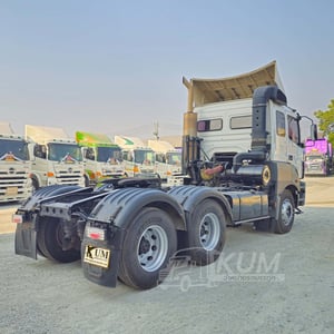 สิบล้อหัวลาก FUSO TV 401 แรง ปี 2564 (3214) สิบล้อหัวลาก FUSO TV 401 แรง ปี 2564 (3214)