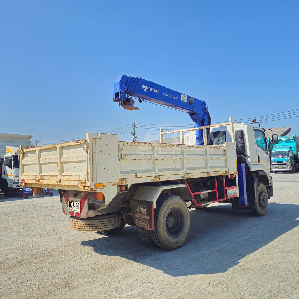 โปรลดล้างสต็อค โค้งสุดท้าย ส่งท้ายสิ้นปี หกล้อเครน ดั้มพ์ได้ ISUZU FTR 240 แรง ปี 2566 (3266) โปรลดล้างสต็อค โค้งสุดท้าย ส่งท้ายสิ้นปี หกล้อเครน ดั้มพ์ได้ ISUZU FTR 240 แรง ปี 2566 (3266)