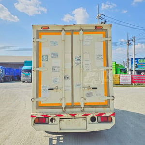 สี่ล้อตู้ HINO XZU 136 แรง ปี 2565 (8111) สี่ล้อตู้ HINO XZU 136 แรง ปี 2565 (8111)
