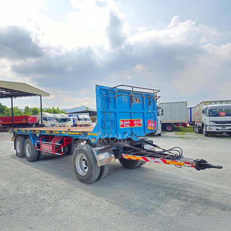 ราคาเบาๆ หางพ่วงพื้นเรียบ สามเพลา ปี 59 (2767)