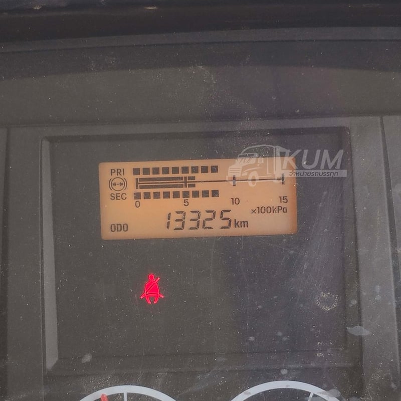 หกล้อดั้มพ์ ISUZU FTR 240 แรง ปี 2566 (3266)