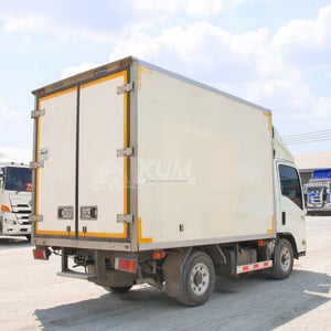 สี่ล้อตู้เย็น ISUZU NLR 130 แรง ปี 2566 (8088) สี่ล้อตู้เย็น ISUZU NLR 130 แรง ปี 2566 (8088)