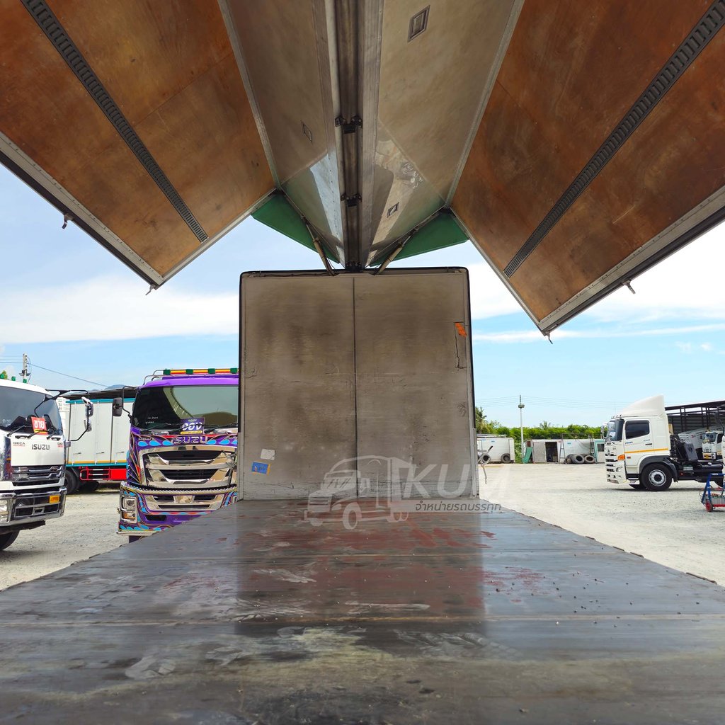 สด ลด VAT  หกล้อตู้สามบาน HINO FG8J 240 แรงม้า ปี 63  (3995)
