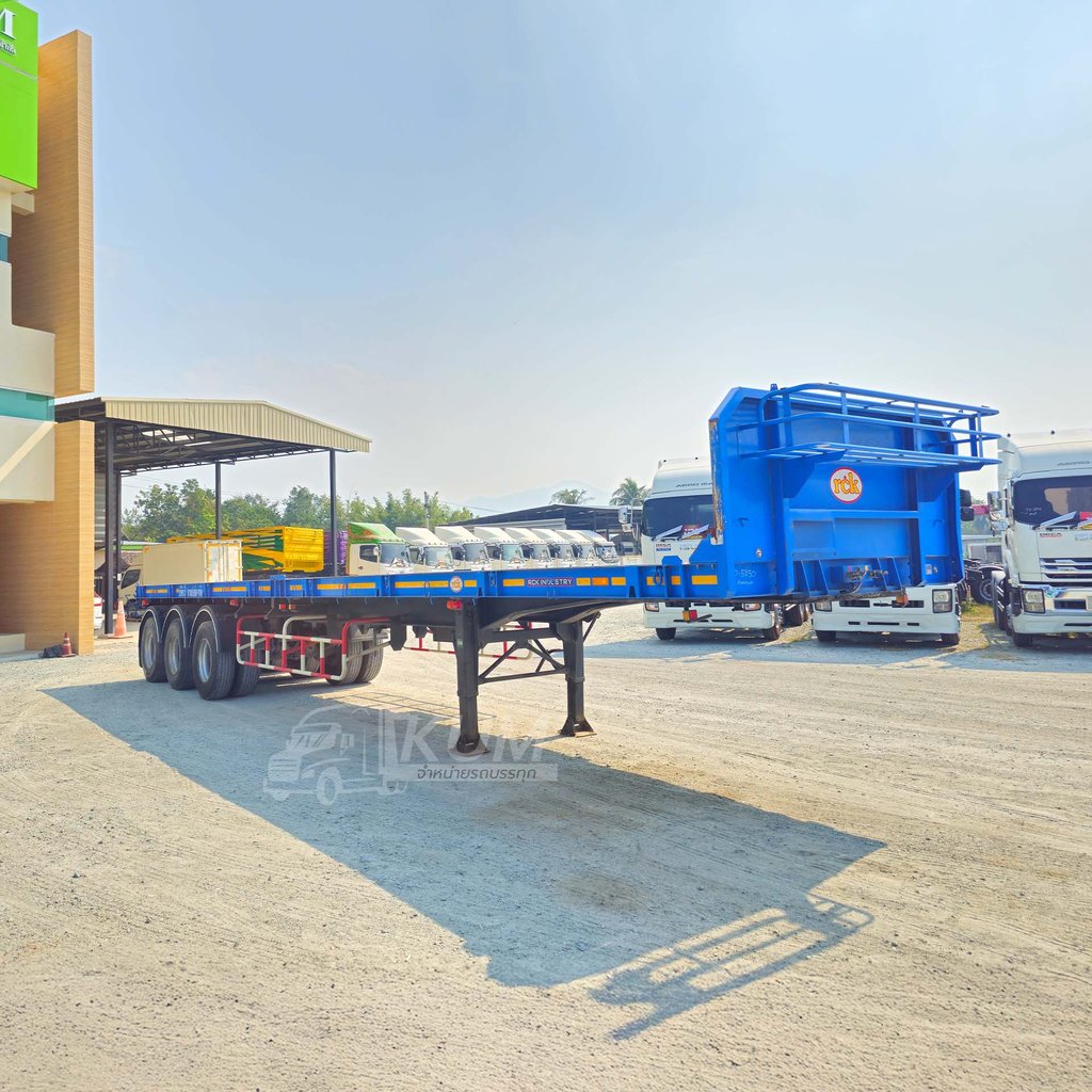 ลดล้างสต๊อก ส่งท้ายสิ้นปี หางพื้นเรียบ สามเพลา อู่ RCK ปี 2565 (5250) ลดล้างสต๊อก ส่งท้ายสิ้นปี หางพื้นเรียบ สามเพลา อู่ RCK ปี 2565 (5250)