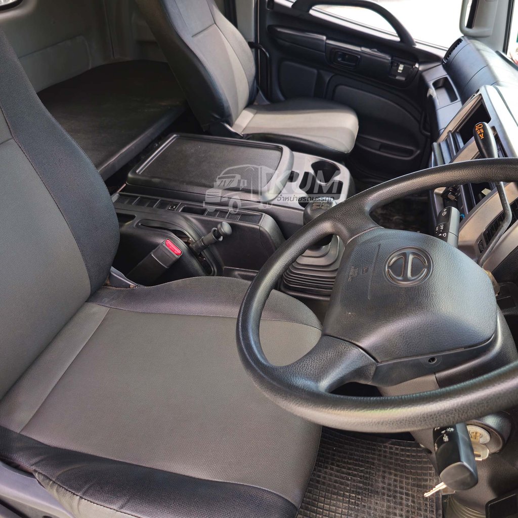 ผ่อน ลด ดอก สิบล้อหัวลาก HINO VICTOR 500 380 แรงม้า ปี 65 ไมล์ไม่ถึงแสน (9224)
