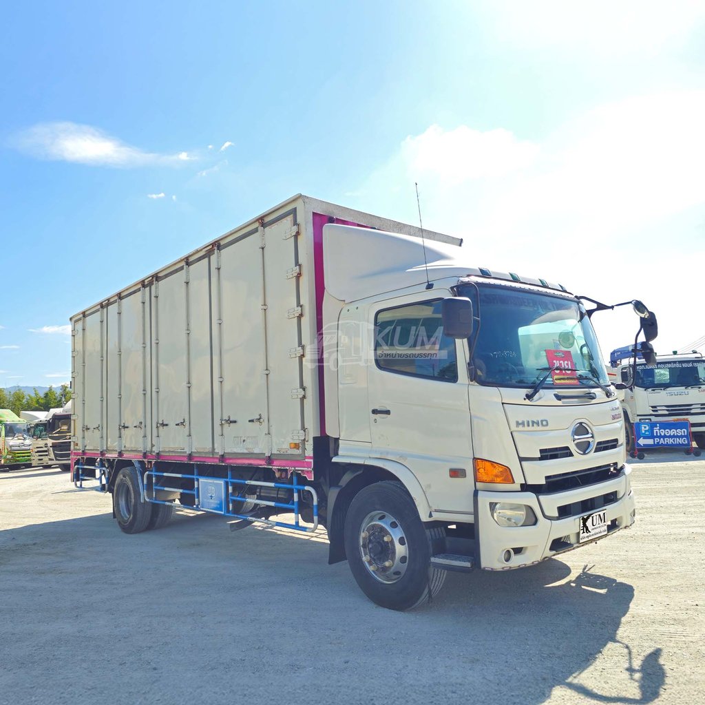 หกล้อตู้สิบบานลิฟท์ท้าย HINO FG8J 240 แรง ปี 2562 (8724) หกล้อตู้สิบบานลิฟท์ท้าย HINO FG8J 240 แรง ปี 2562 (8724)