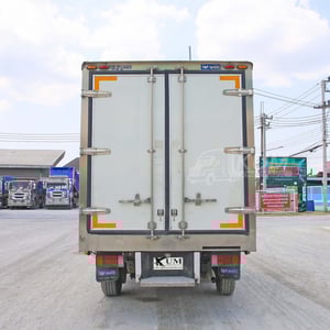 สี่ล้อตู้เย็น HINO XZU 136 แรง ปี 2567 (8556)