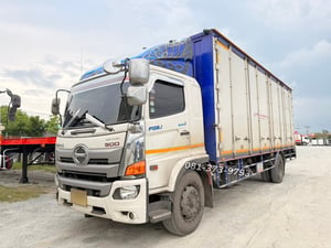 **ขายตัด** หกล้อตู้สิบบาน HINO FG8J 240 แรง ปี 2564 (1605) **ขายตัด** หกล้อตู้สิบบาน HINO FG8J 240 แรง ปี 2564 (1605)
