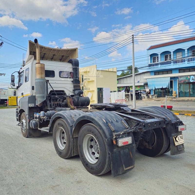 สิบล้อหัวลาก FUSO TV 401 แรง ปี 2564 (3214)