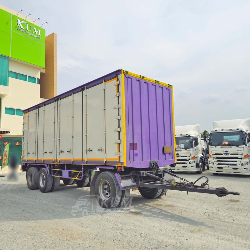 หางตู้สิบบาน สามเพลา อู่เซฟดีล ปี 2563 (4972) หางตู้สิบบาน สามเพลา อู่เซฟดีล ปี 2563 (4972)