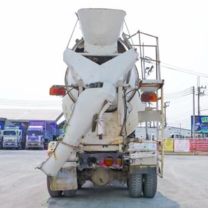 สิบล้อโม่ปูน HINO FM1A 330 แรง ปี 2556 (9081)