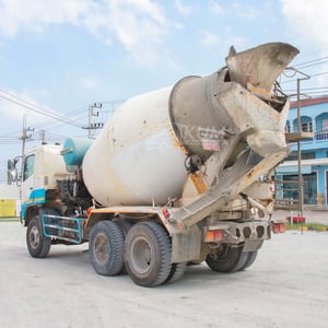 สิบล้อโม่ปูน HINO FM1A 330 แรง ปี 2555 (0741)